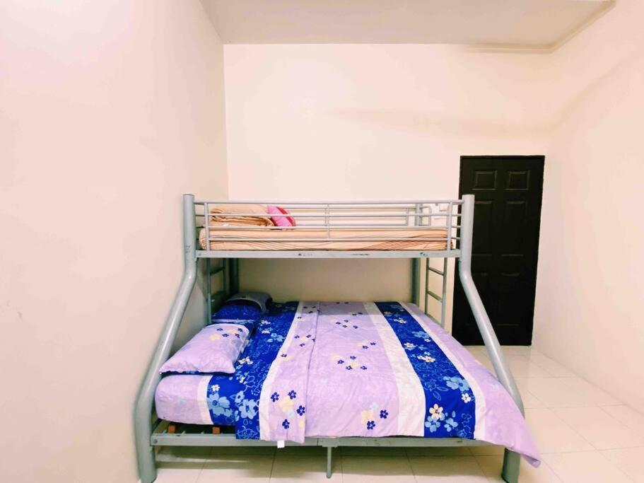 Spacious Cozy Lakeville Homestay 4 Bedrooms All With Aircond Seri Iskandar Eksteriør billede